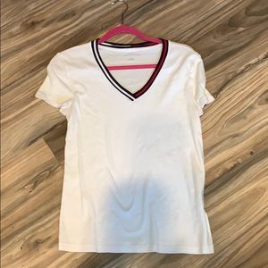 Tommy Hilfiger White v neck T-shirt